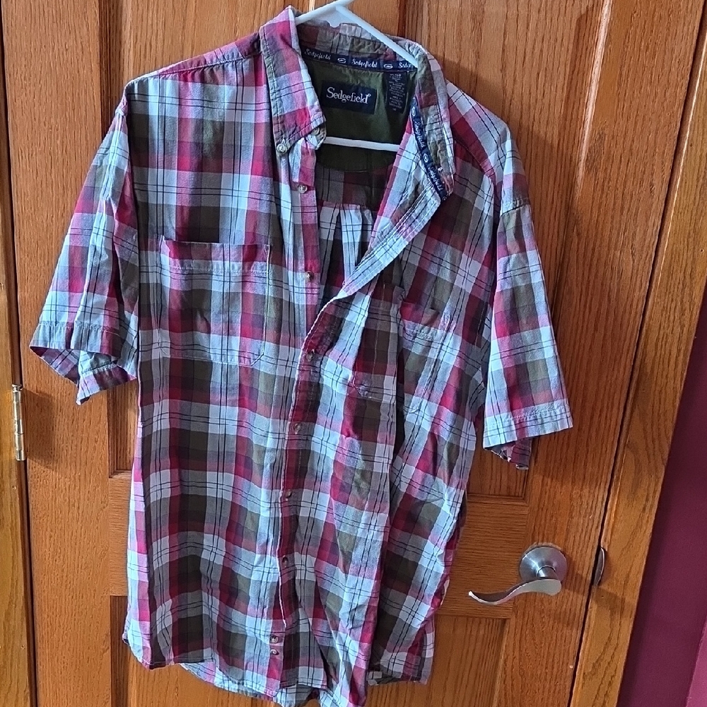 Stylish Plaid Button-Down Shirt for Men